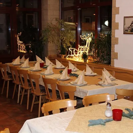 Hausmann 3*